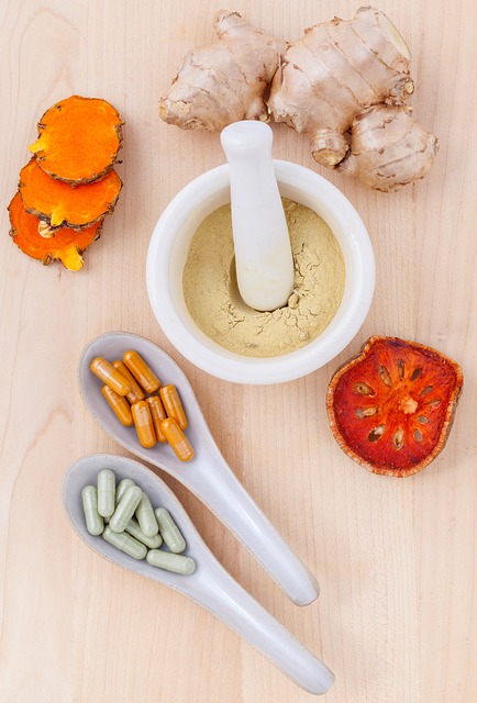 alternative medicine 906144 640